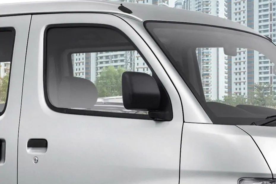 Daihatsu Gran Max MB Drivers Side Mirror Front Angle